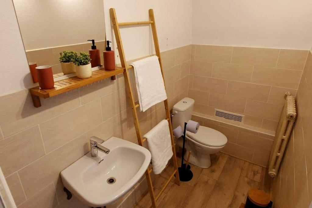 Le Petit Studio Senlisien Санлис Екстериор снимка